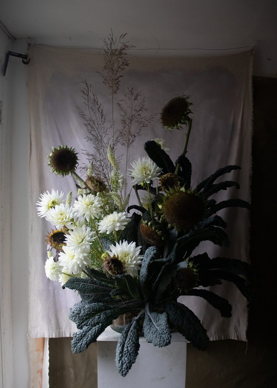 251005_MoraFloralStudio_B&WHarvest_67