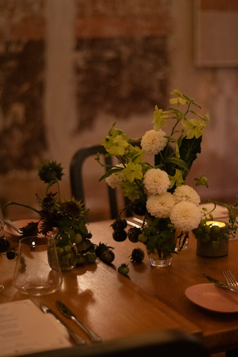 251005_MoraFloralStudio_B&WHarvest_Apricity_55