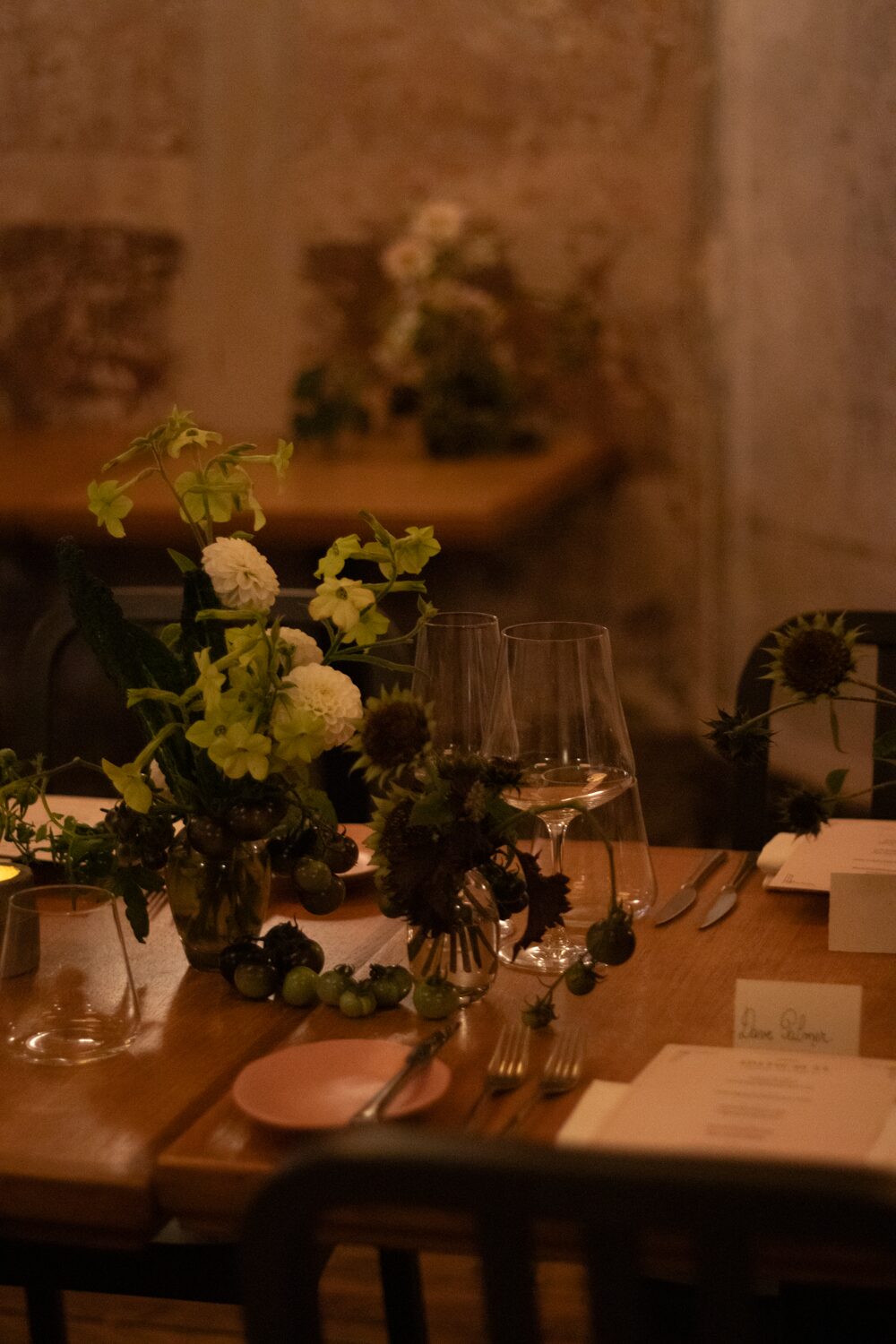 251005_MoraFloralStudio_B&WHarvest_Apricity_72