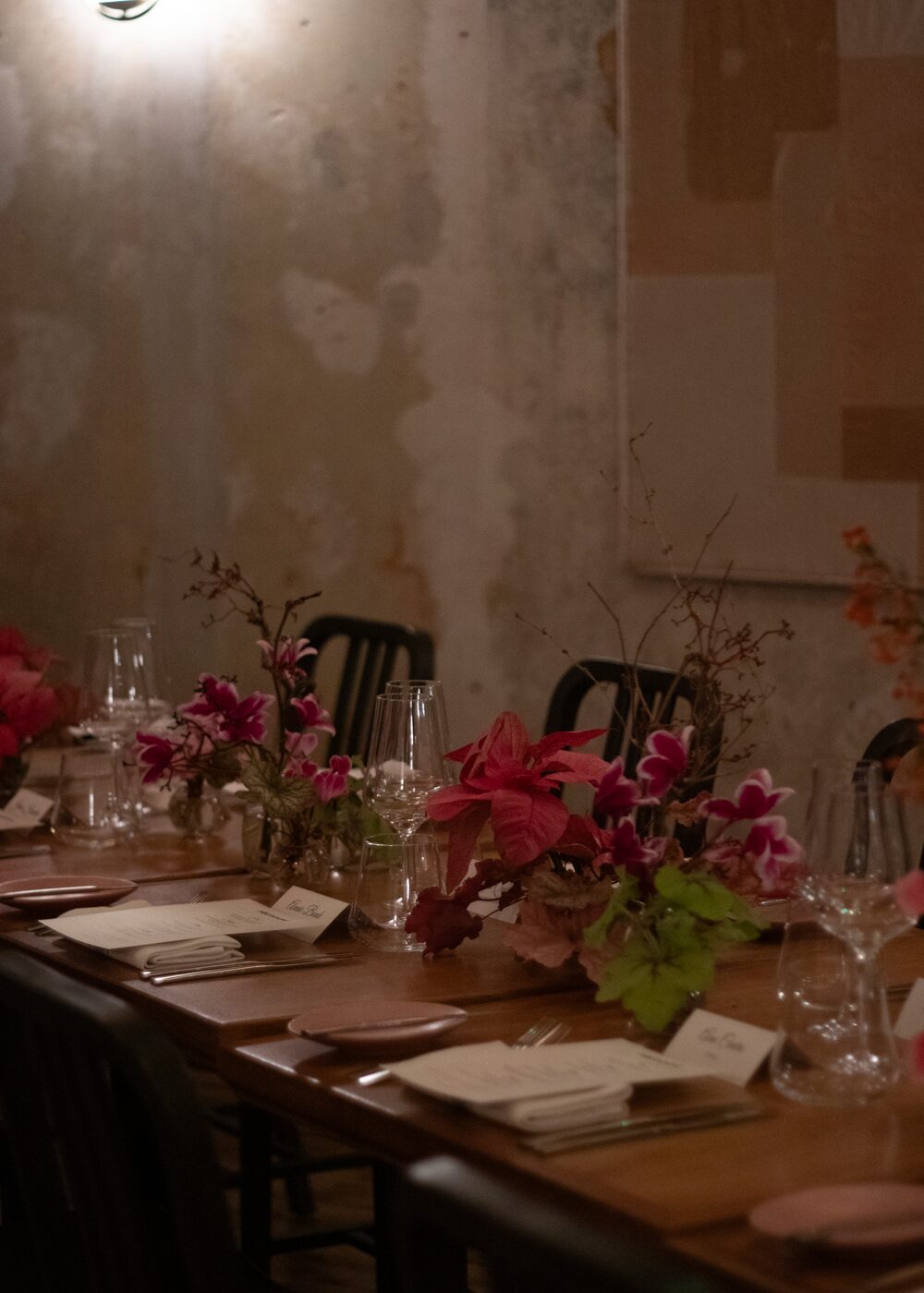 251209_MoraFloralStudio_Apricity_NBCUniversal_50