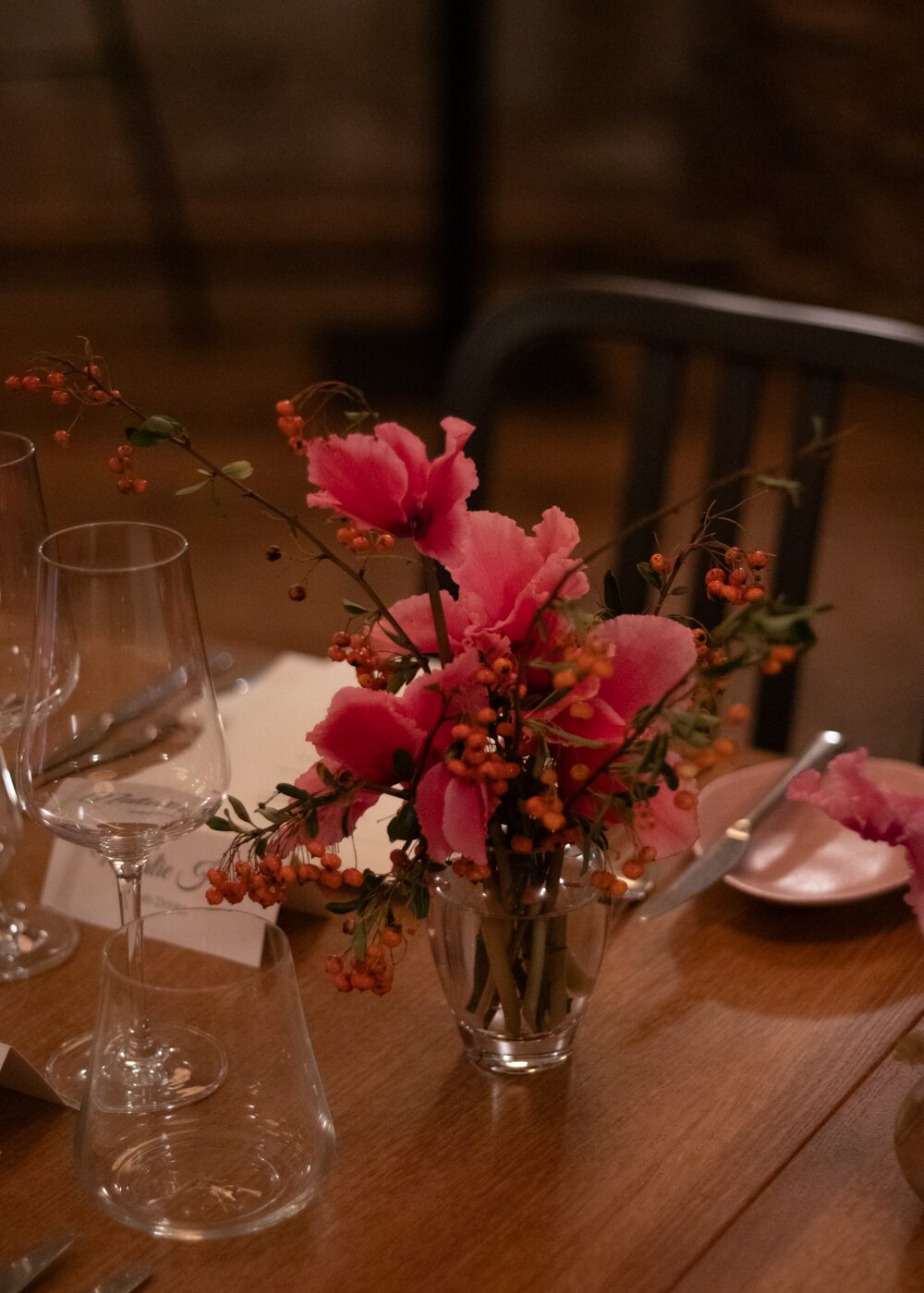 251209_MoraFloralStudio_NBCUniversal_Apricity_1