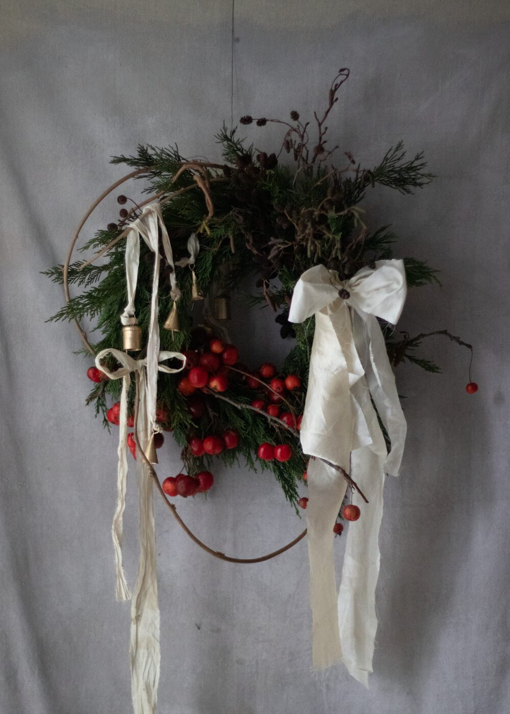 251217_MoraFloralStudio_CrabApple_Wreath_9