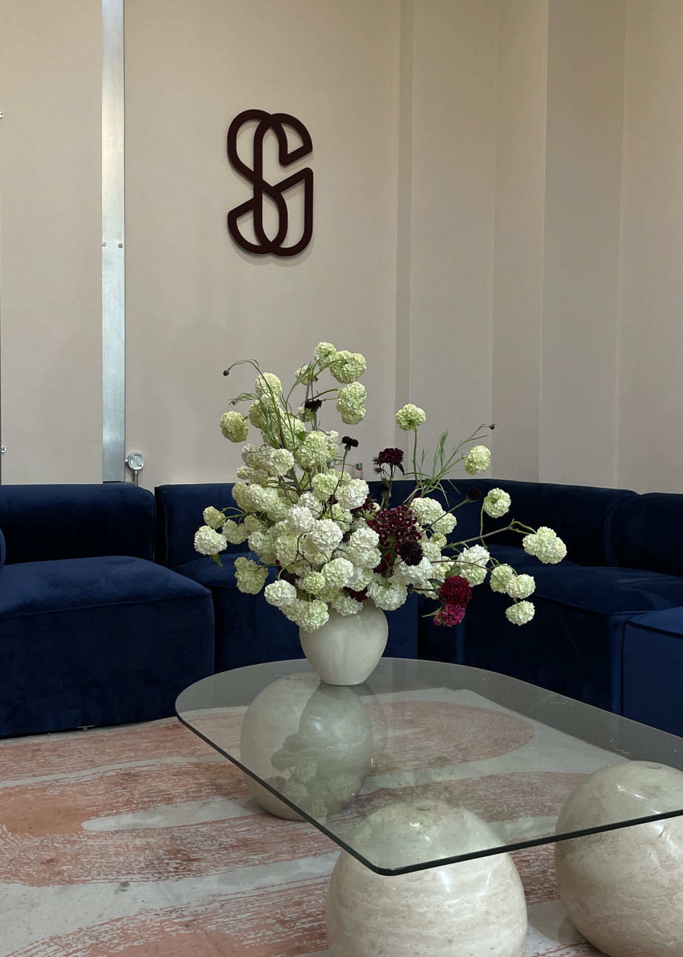 2405_Mora_SeenWeekly_Viburnum