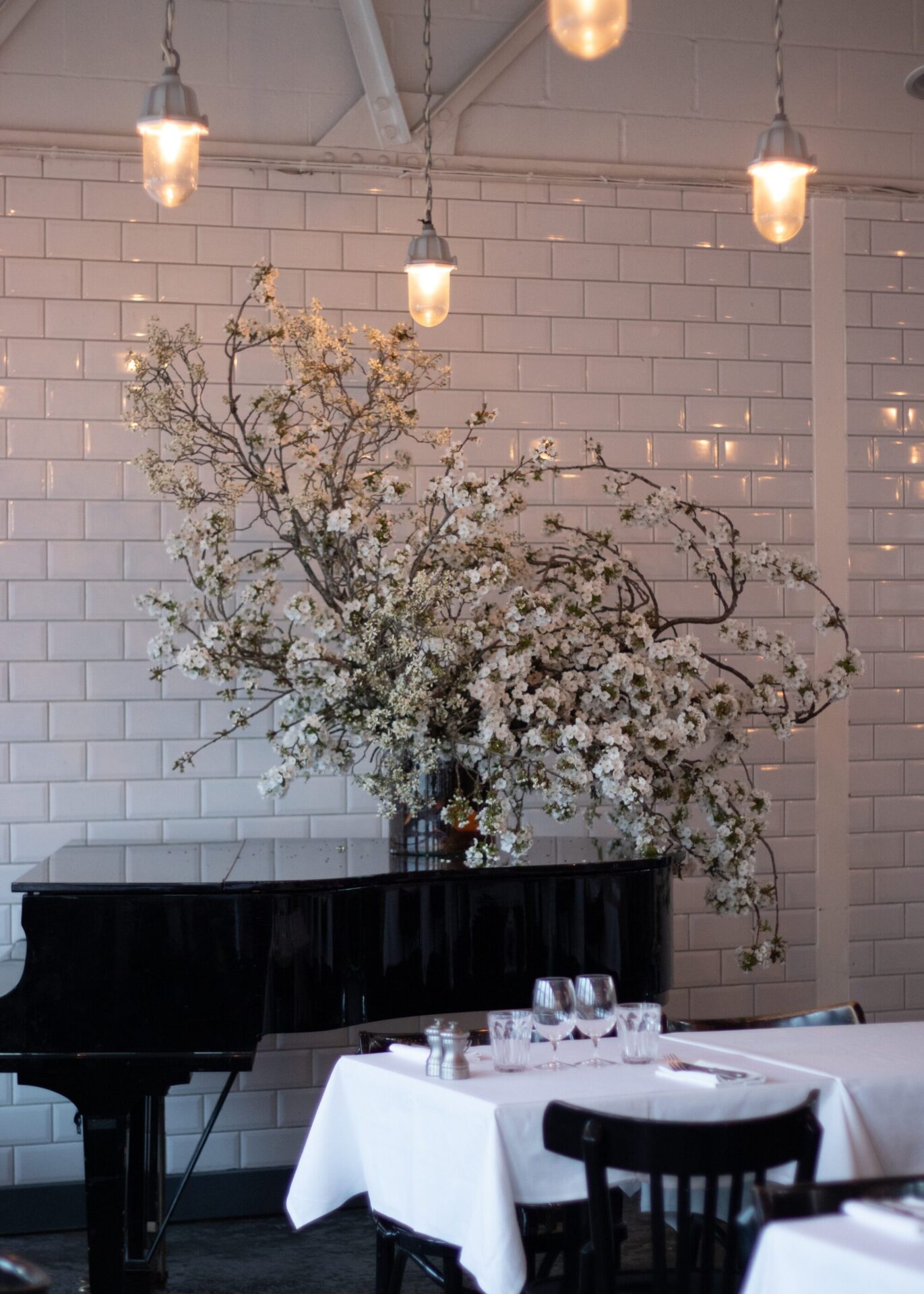 260321_MoraFloralStudio_Bistrotheque_SpringEquinox_2